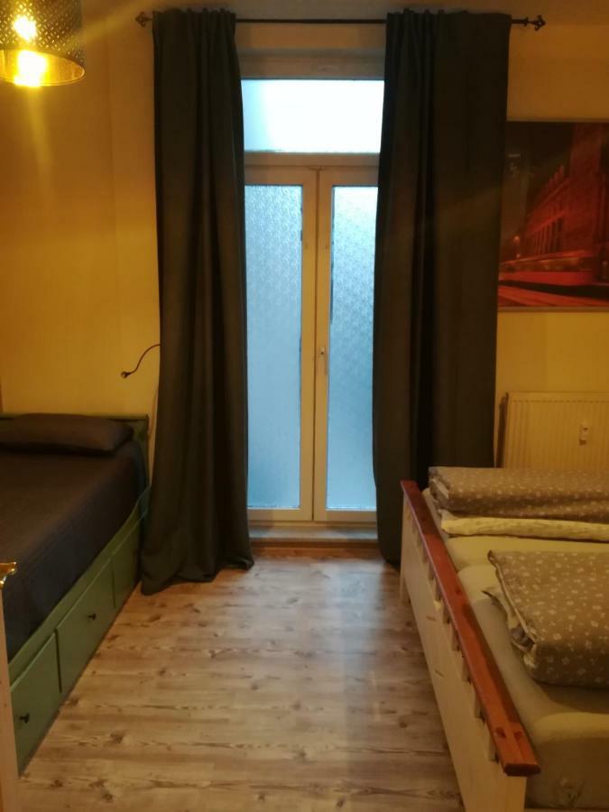 Ferienwohnung Fuer Max. 10 Personen In Leipzig Zentrum Sued Exterior photo